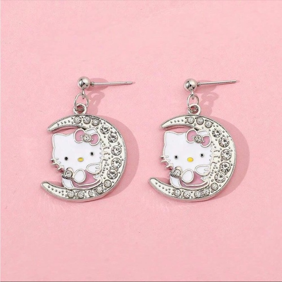 Hello Kitty Moon Earrings - Picture 1 of 5